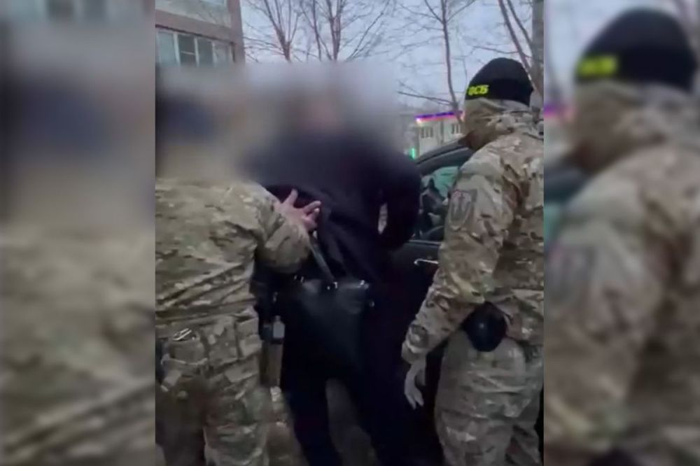 ФСБ опубликовало видео задержания командира ОБ ДПС Андрея Беспалова