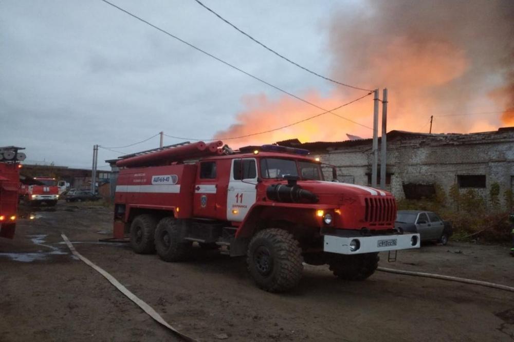 Пожар площадью 900 квадратных метров произошел 10 октября в Дзержинске