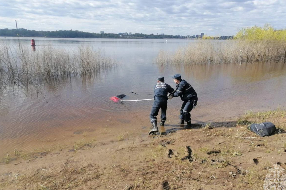 Труп мужчины извлекли из Оки в Нижнем Новгороде 16 мая