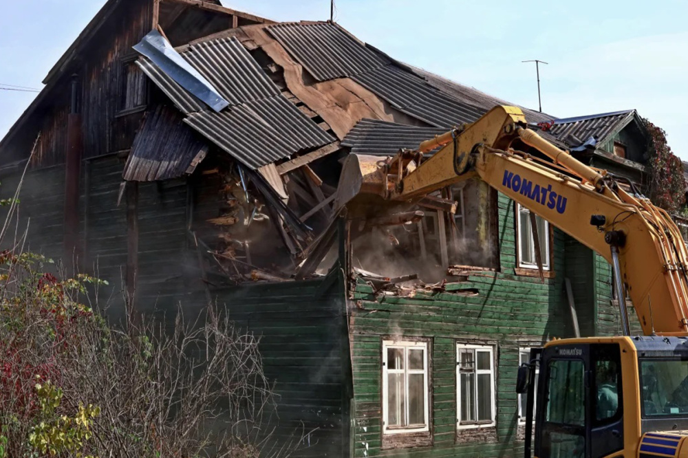 Снос первых домов начался на месте будущего ЖК в Ленинском районе