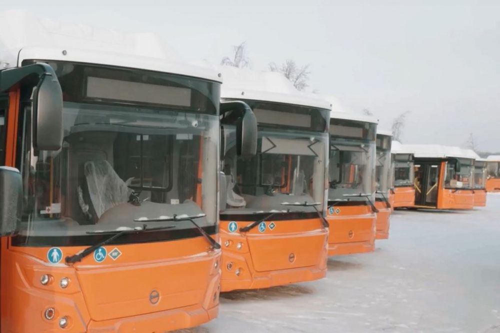 Нижегородские водители автобусов могут устроиться на работу с зарплатой в 65000 рублей