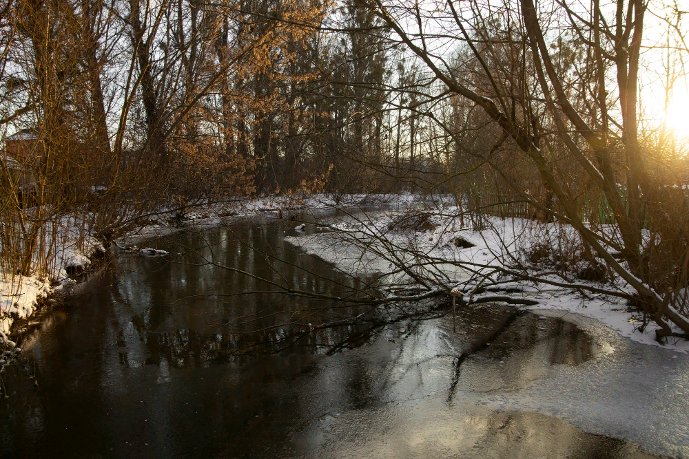 Фото Спасатели предостерегли нижегородцев от выхода на лед из-за потепления - Новости Живем в Нижнем