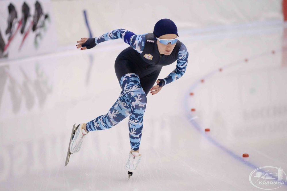 Две нижегородки завоевали пять медалей на соревнованиях по конькобежному спорту