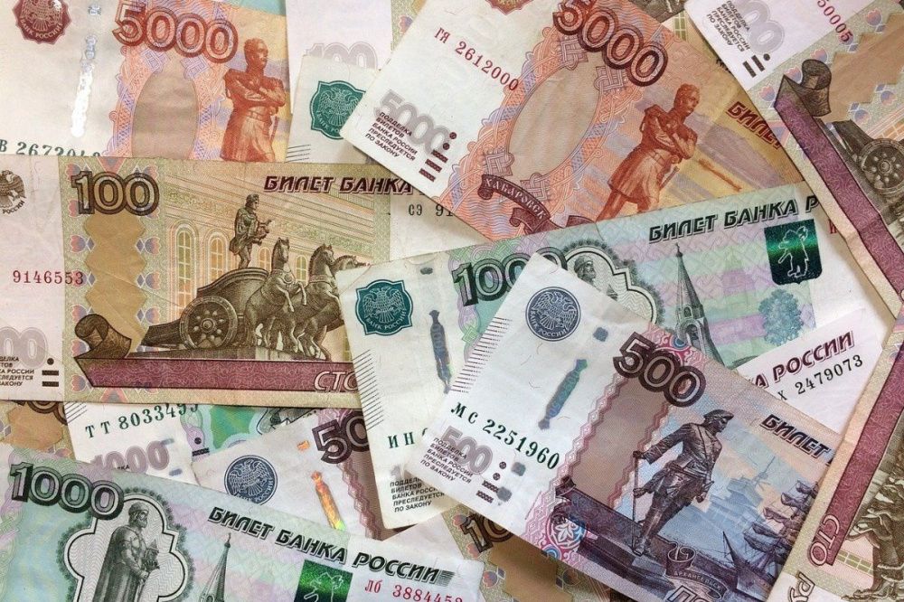 Нижний Новгород занял 35-ю строчку в российском рейтинге зарплат