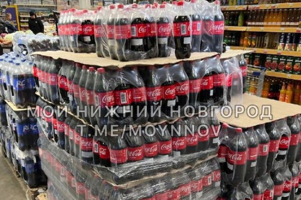  Классическая Coca-Cola вернулась в нижегородские магазины накануне Нового года