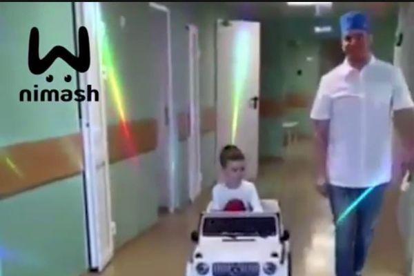 Пациенты нижегородской детской больницы №1 ездят на процедуры в личном «кадиллаке»