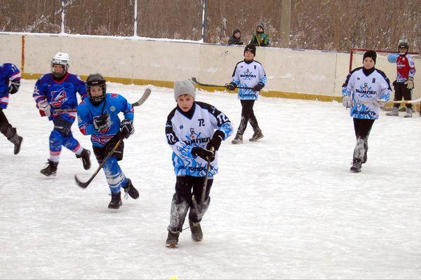 Хоккей в валенках пройдет в Нижнем Новгороде