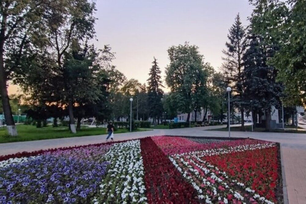 Фото Завершается благоустройство сквера у центра детского творчества в Сормове - Новости Живем в Нижнем