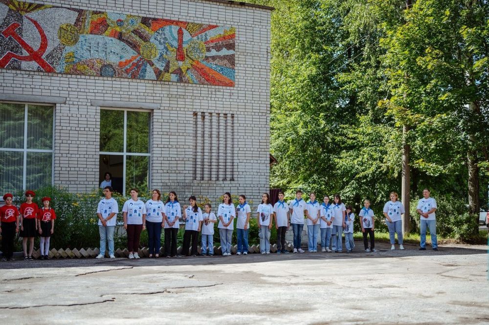 Граффити в честь героя СВО Дениса Пряхова появились в Борском округе