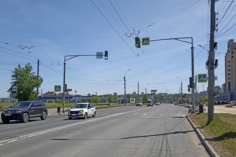 Два новых светофора установлены на Мещерском бульваре в Нижнем Новгороде