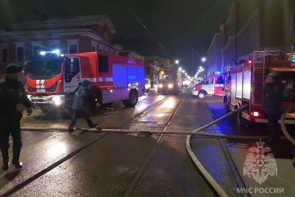 Пожар в доме купца Котельникова на Ильинской в Нижнем Новгороде локализован