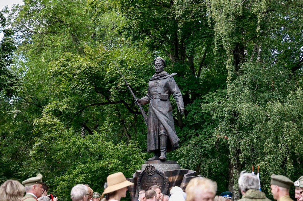 Памятник нижегородцам-участникам Первой мировой войны установили в парке Кулибина