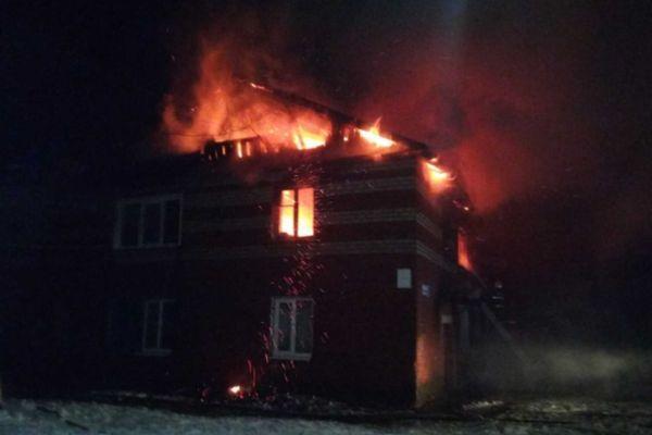 Жуткий пожар произошёл в одном из общежитий в Лыскове