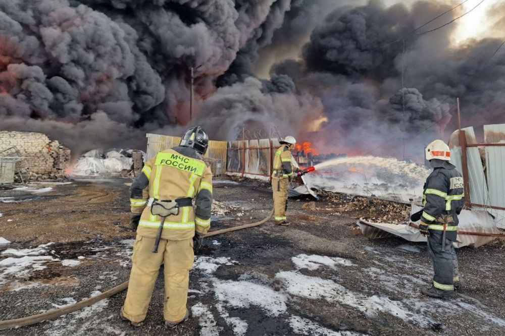 Мэр Дзержинска призвал соблюдать правила безопасности из-за участившихся пожаров