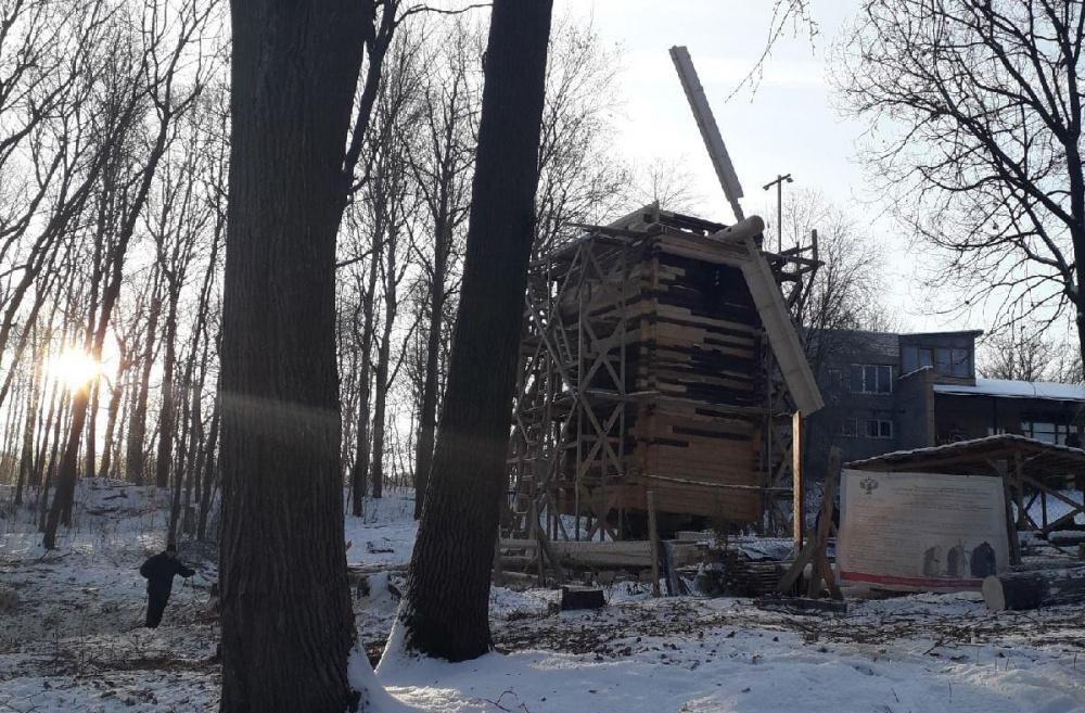 Реставрация мельницы продолжается в Музее деревянного зодчества на Щелоковском хуторе