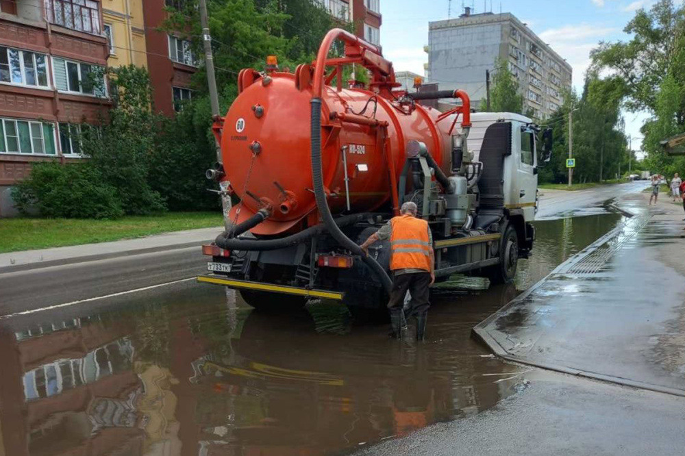 Фото Основные последствия проливного дождя ликвидированы в Нижнем Новгороде - Новости Живем в Нижнем