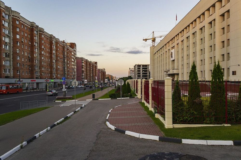 Депутатов возмутило состояние дома с мемориальными досками в центре Нижнего Новгорода