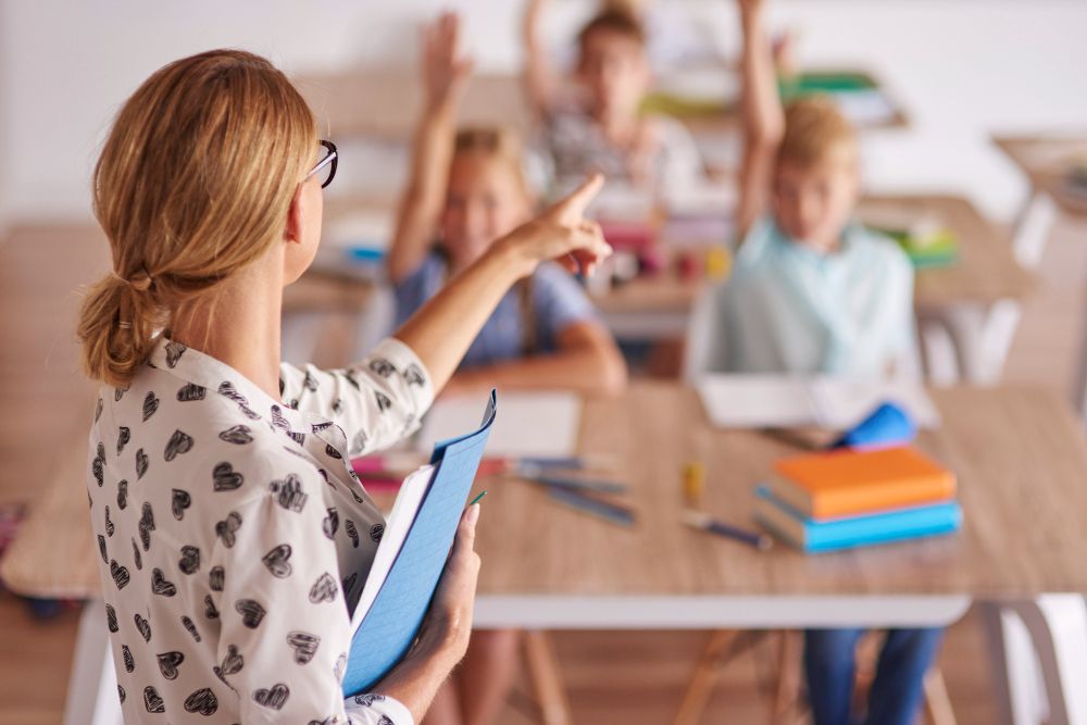 teacher-and-her-aspiring-pupils.jpg