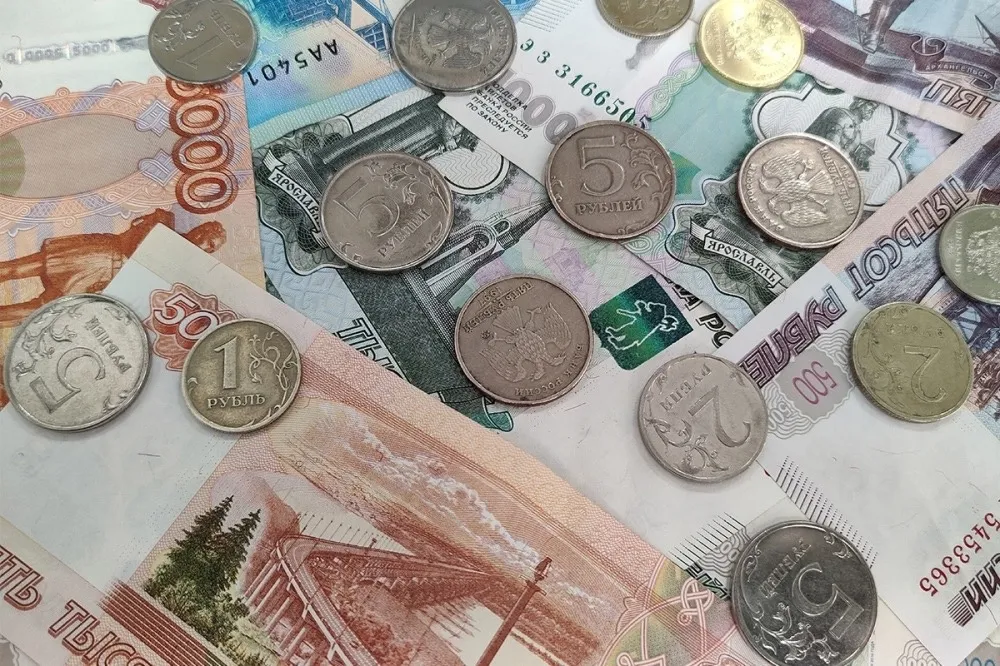 Побывавший на СВО нижегородец выплатил 400 000 рублей долга по алиментам 