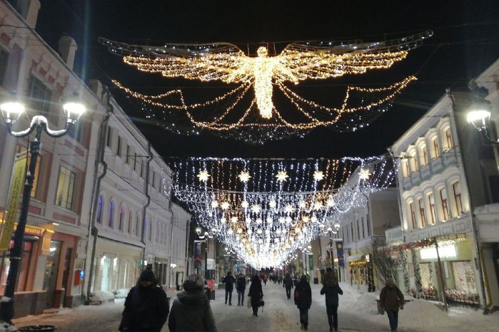 Фото Нижегородцы возмущены закупкой новогодних украшений для города за 49 млн рублей - Новости Живем в Нижнем