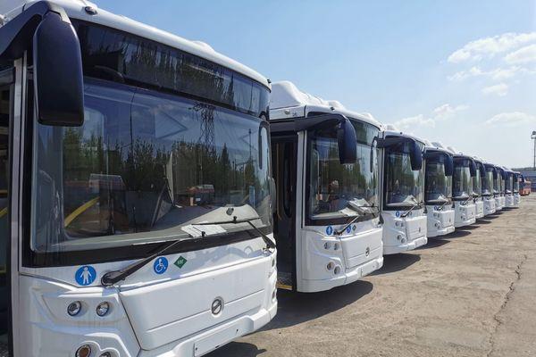 Фото 20 новых автобусов пополнили автопарк Нижнего Новгорода - Новости Живем в Нижнем