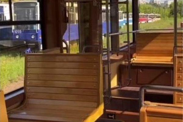 Ретро-трамвай вышел в тестовый рейс в Нижнем Новгороде