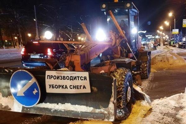 Фото Нижегородская мэрия намерена закупить более 200 единиц снегоуборочной техники в 2021 году - Новости Живем в Нижнем
