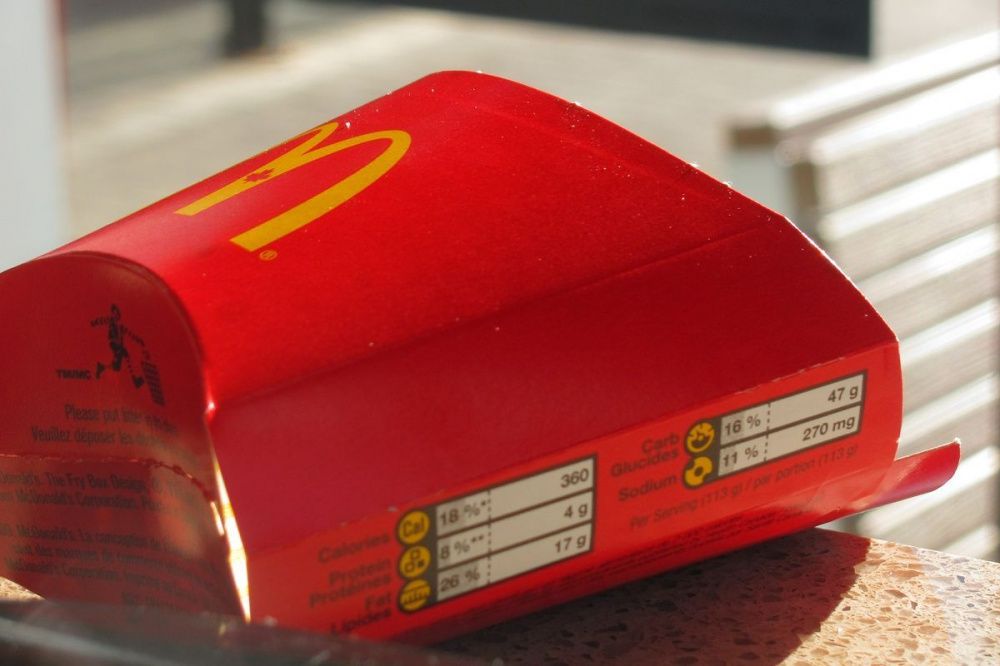 Нижегородец выставил на продажу пакет из McDonald’s за 10 млн рублей