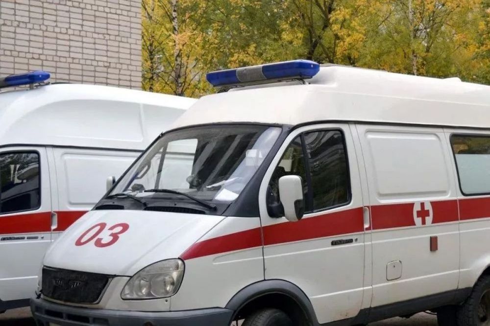 Спрыгнувший с Молитовского моста 21-летний нижегородец до сих пор остается в больнице