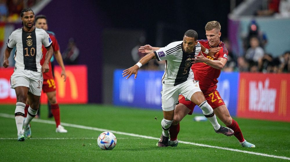 Сборные Испании и Германии поделили очки в матче второго тура ЧМ-2022