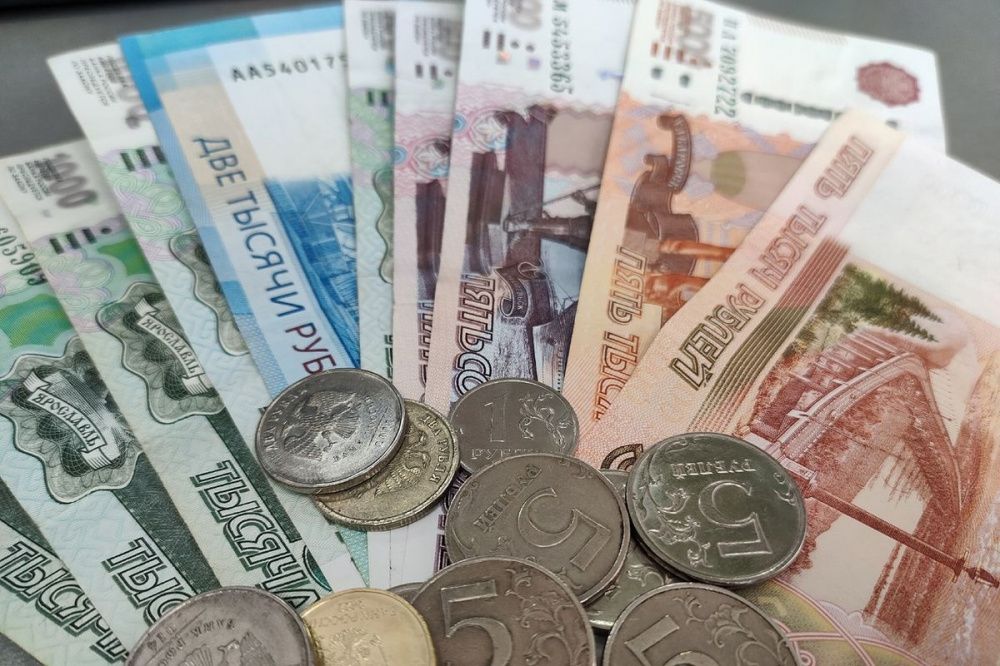 48-летний нижегородец перевел телефонным мошенникам более 5 млн рублей