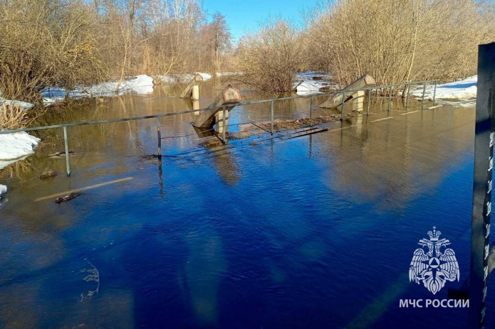 Три низководных моста подтопило в Нижегородской области из-за паводка