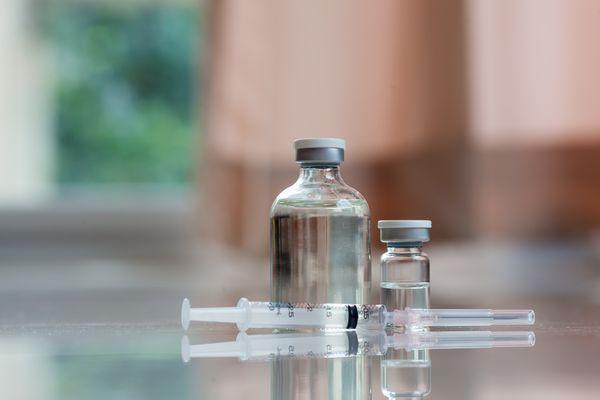Фото 60 тысяч доз вакцины «Спутник V» доставили в Нижегородскую область - Новости Живем в Нижнем