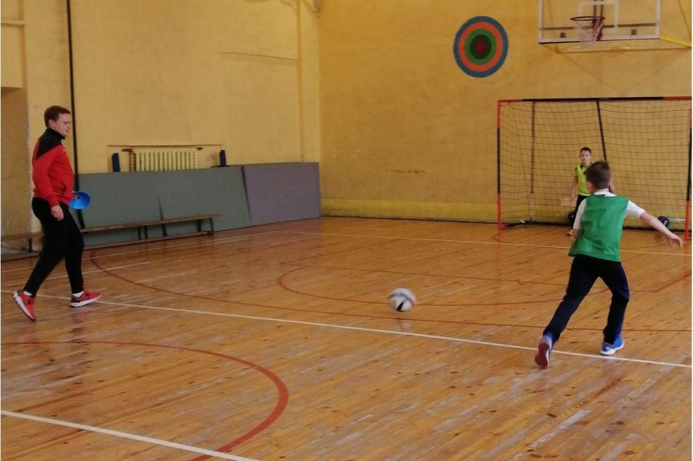 Пять нижегородских школ присоединились к всероссийскому проекту «Футбол в школе»