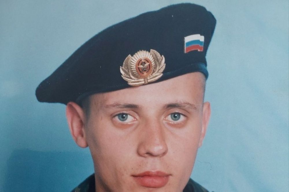 Погибший в ходе СВО Роман Стариков похоронен в Балахнинском районе