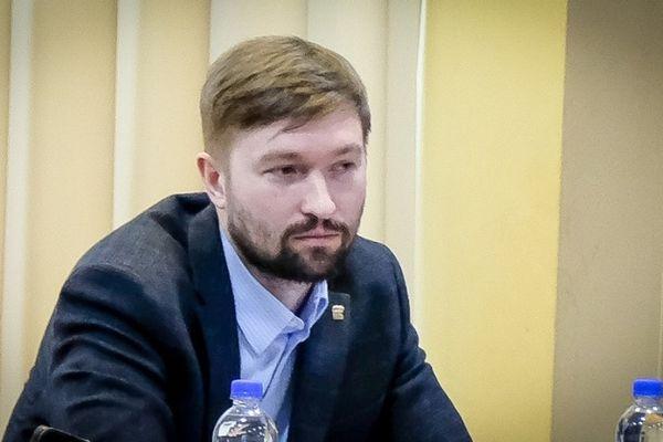 Миллион рублей премии выписал себе руководитель ЕЦМЗ в Нижнем Новгороде