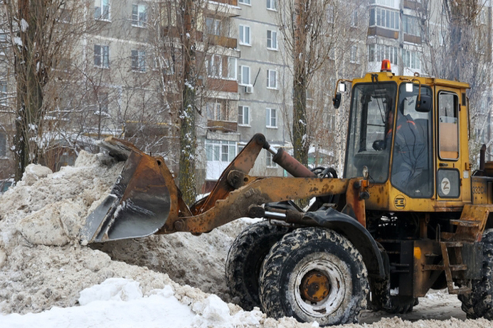 Фото Свыше 30 000 кубометров снега вывозят ежедневно из Нижнего Новгорода - Новости Живем в Нижнем