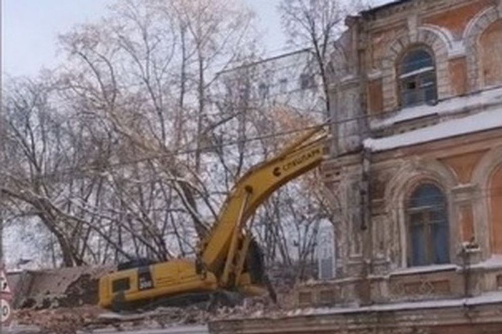 Фото Старинный дом незаконно снесли на улице Черниговской в центре Нижнего Новгорода - Новости Живем в Нижнем