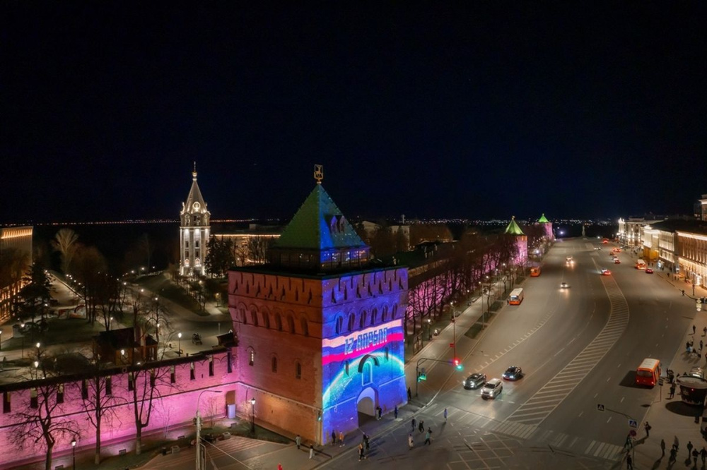 Фото Световая инсталляция украсит башню Нижегородского кремля в День космонавтики - Новости Живем в Нижнем