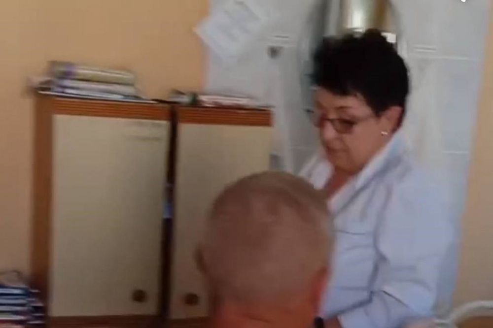 Мелик-Гусейнов принес извинения за поведение городецкого педиатра