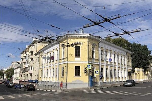 Госинспекция труда заинтересовалась заплатами в Нижегородском театральном училище 