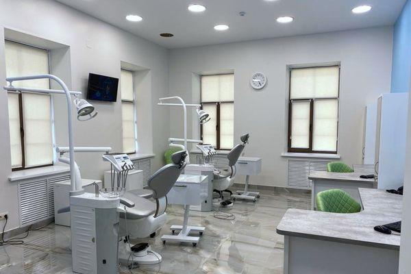 Ортодонтический кабинет открылся после ремонта в детской стоматологии в Нижнем Новгороде