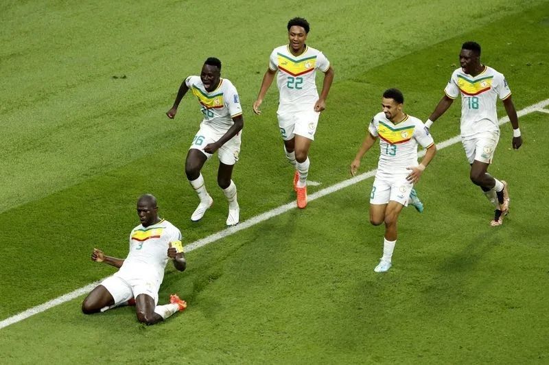 Сборная Сенегала обыграла Эквадор и вышла в плей-офф ЧМ-2022