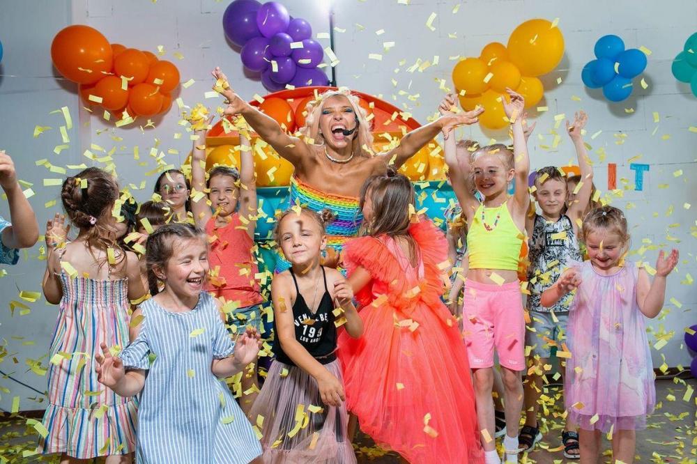Поп-ит вечеринки принесли нижегородке более 1 млн рублей
