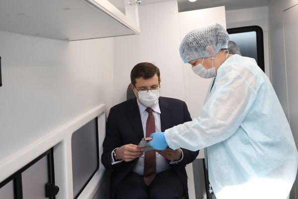 Губернатор Нижегородской области ревакцинировался от коронавируса