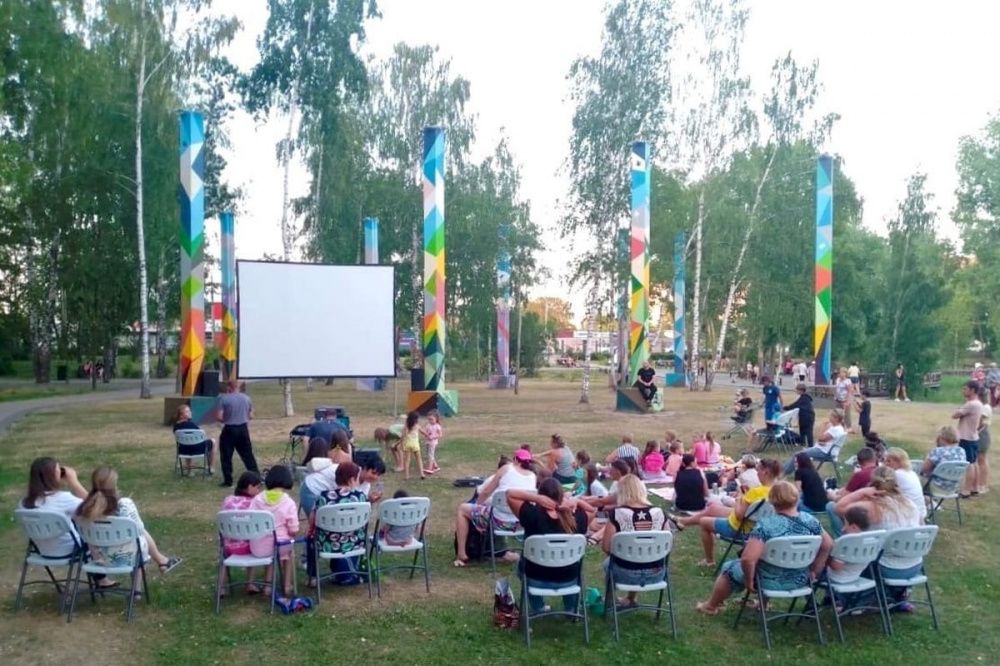 Программу кинопоказов под открытым небом в Нижнем Новгороде дополнили мультфильмами