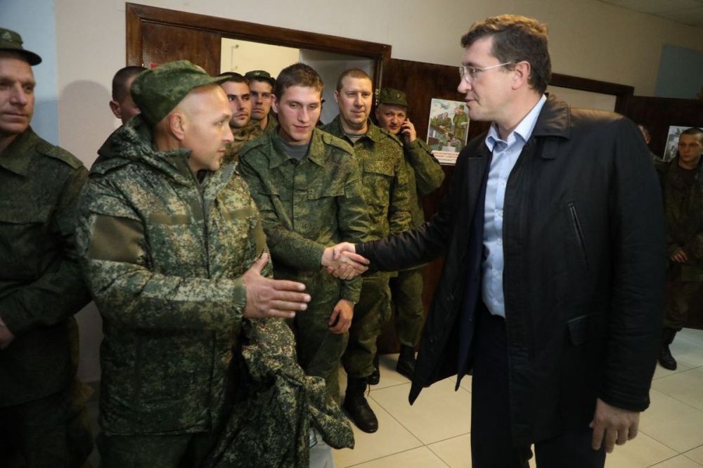Фото Губернатор Нижегородской области посетил воинскую часть с мобилизованными - Новости Живем в Нижнем