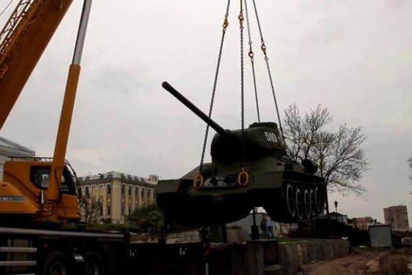 Постамент танка Т-34 отреставрируют в нижегородском кремле