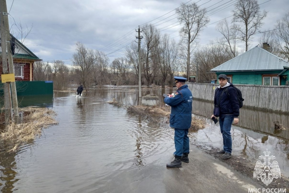Несколько улиц затопило в Семенове из-за разлива реки 