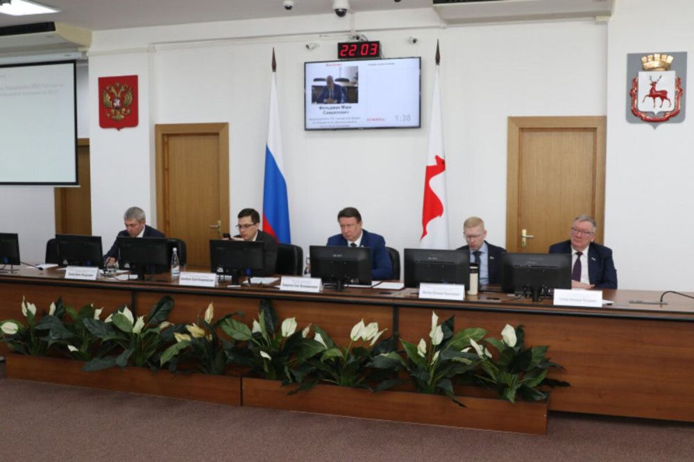 Нижегородские депутаты утвердили порядок увольнения чиновников по утрате доверия